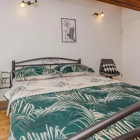 Apartment Bodulica