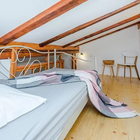 Bodulica Apartment *
