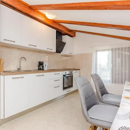 Apartment Bodulica