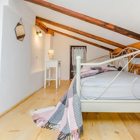 Bodulica Apartment