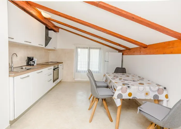 Apartment Bodulica *